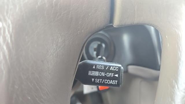 2000 Toyota Sienna LE
