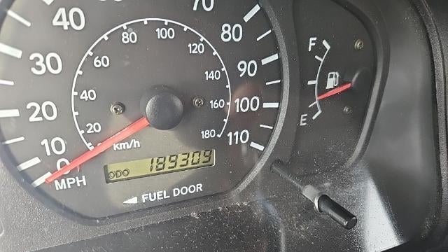 2000 Toyota Sienna LE
