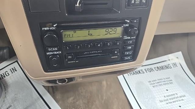 2000 Toyota Sienna LE