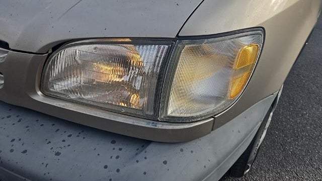2000 Toyota Sienna LE
