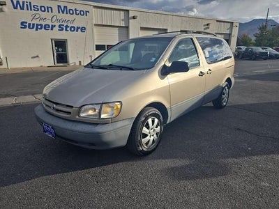 Photo of a 2000 Toyota Sienna 4DR LE Mini-Van for sale