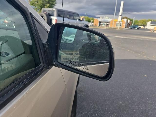 2000 Toyota Sienna - $4,022