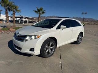 2013 Toyota Venza with Blizzard Pearl Exterior