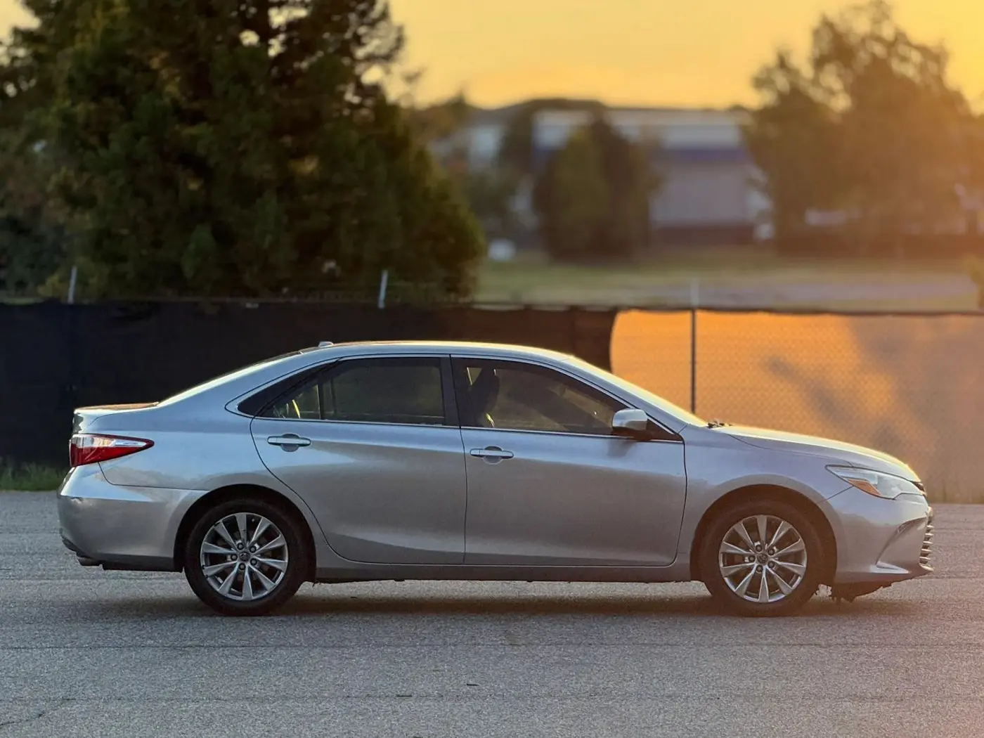 2015 Toyota Camry - $10,950