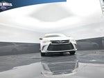 2015 Camry Thumbnail 18