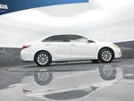 2015 Camry Thumbnail 24