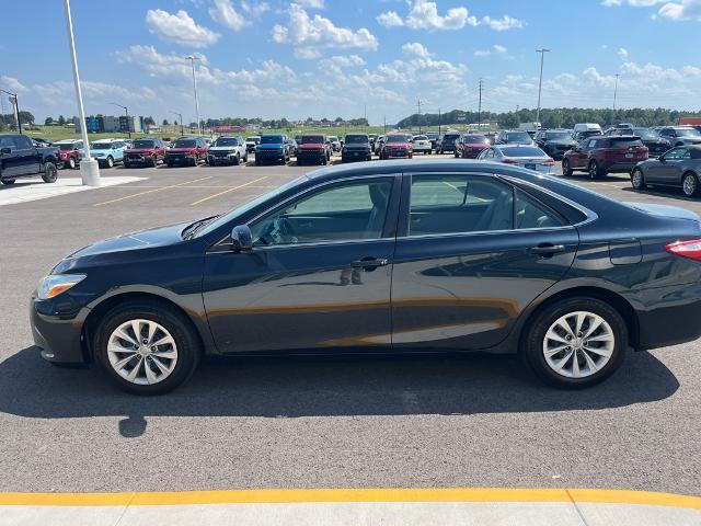 2016 Toyota Camry - $13,399