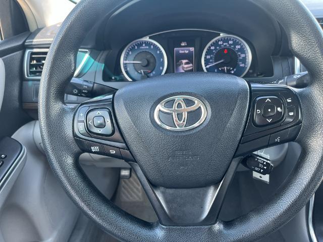 2016 Toyota Camry - $13,399