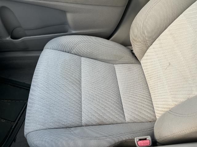 2016 Toyota Camry - $13,399