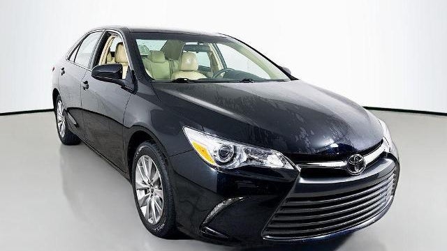 Preowned 2015 Toyota Camry SE for Sale