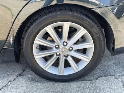 2012 Toyota Camry XLE 4DR Sedan