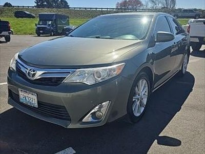 2013 Toyota Camry XLE 4DR Sedan