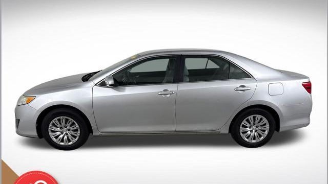 2013 Toyota Camry LE