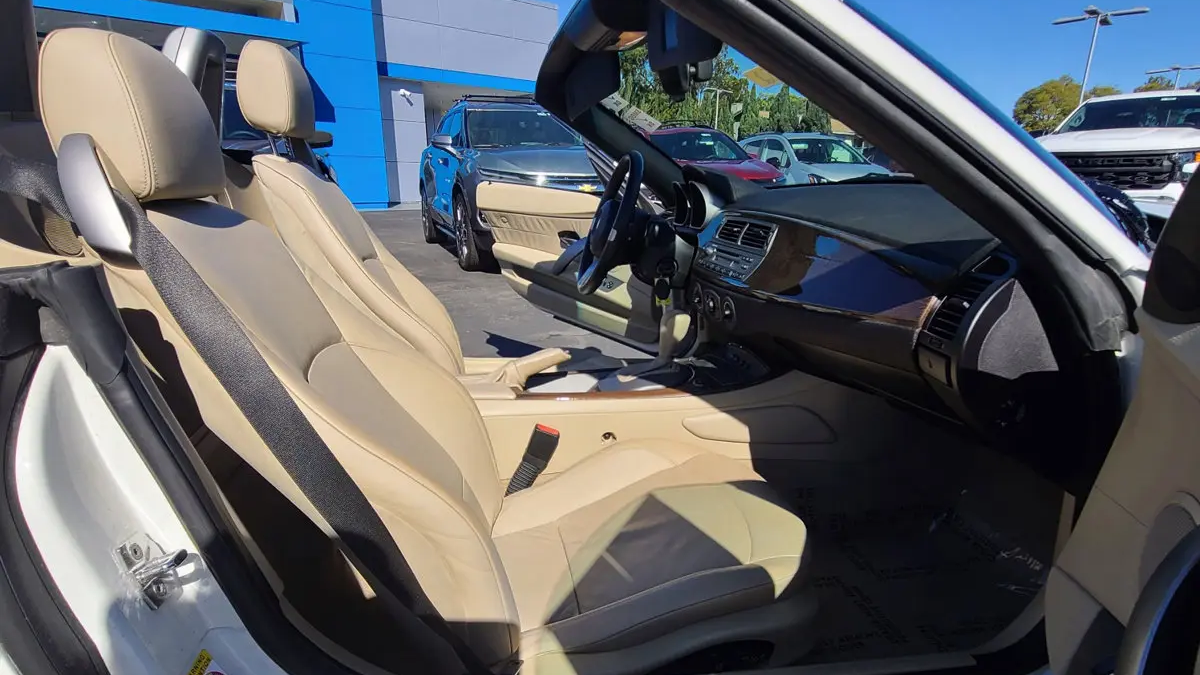 2003 BMW Z4 2.5i