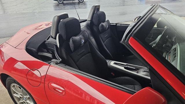 2003 BMW Z4 2.5i