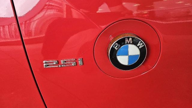 2003 BMW Z4 2.5i
