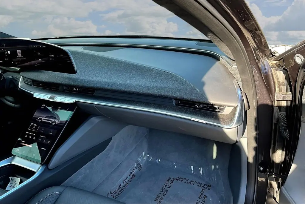 2024 Lucid Air - $38,550