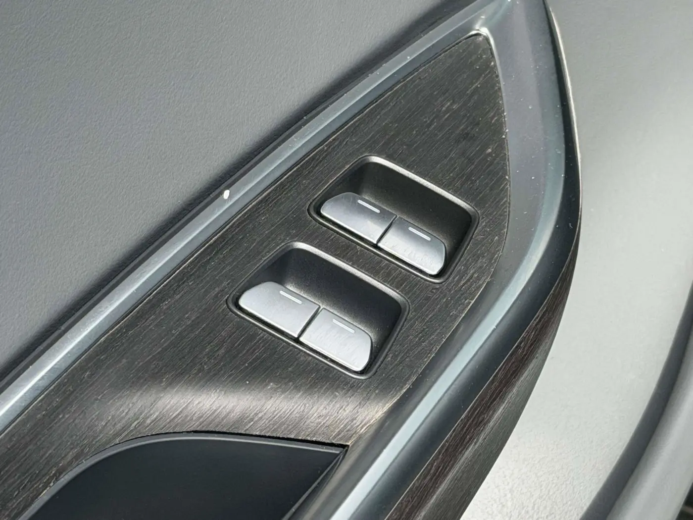 2025 Lucid Air - $44,000