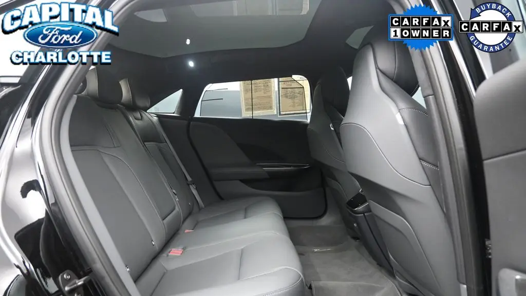2025 Lucid Air Touring