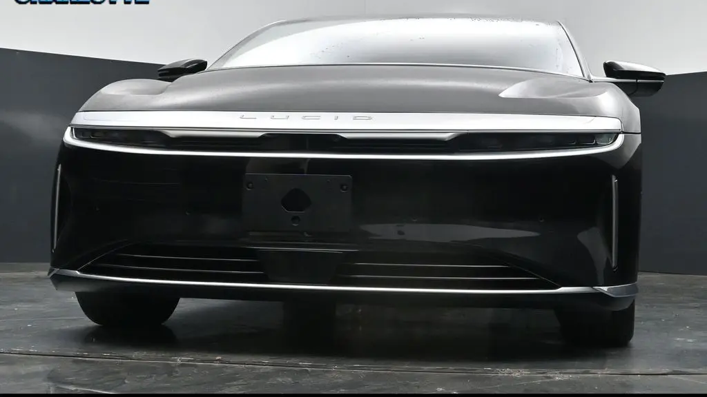 2025 Lucid Air Touring