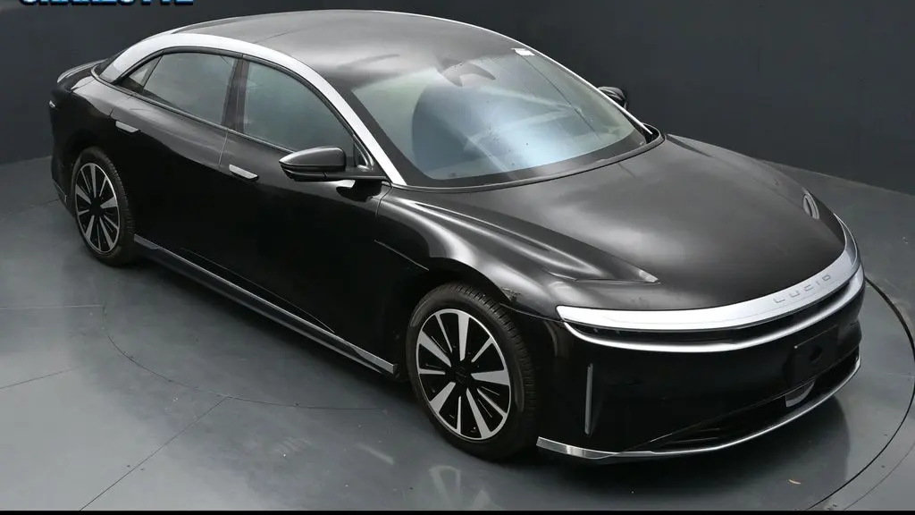 2025 Lucid Air Touring