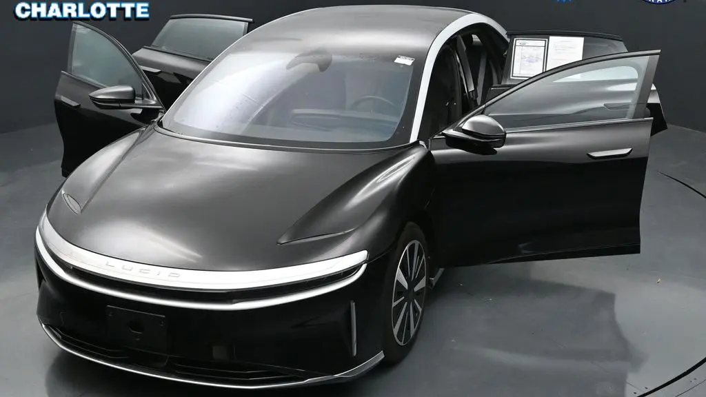 2025 Lucid Air Touring