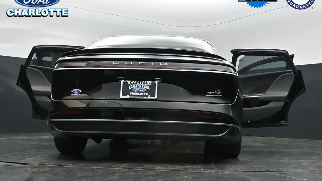 2025 Lucid Air Touring