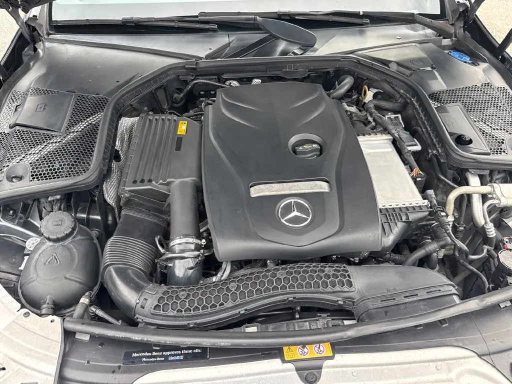 2018 Mercedes-Benz C-Class - $11,900