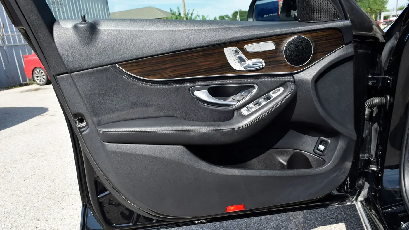 2015 Mercedes-Benz C-Class C 300
