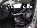 2016 C-Class Thumbnail 11