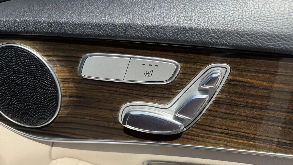 2018 Mercedes-Benz C-Class C 300