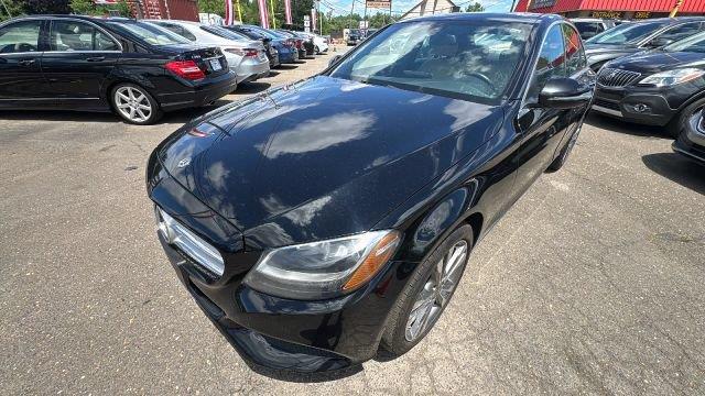 2018 Mercedes-Benz C-Class - $12,477