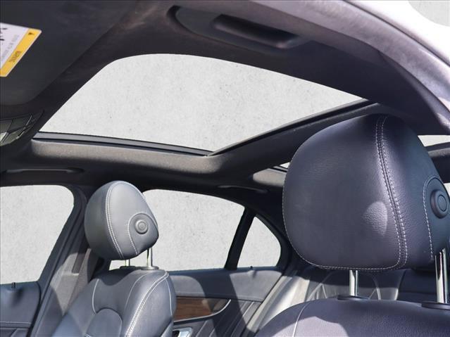 2018 Mercedes-Benz C-Class - $29,041