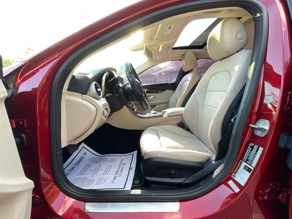 2019 Mercedes-Benz C-Class - $19,485