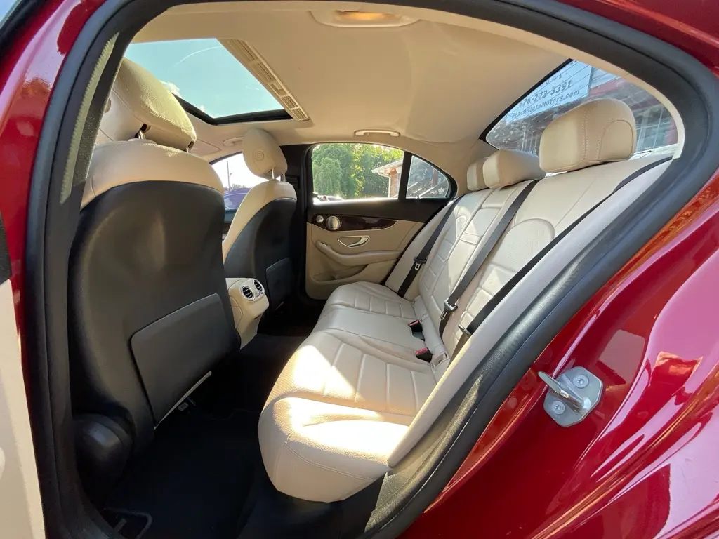 2019 Mercedes-Benz C-Class - $19,485