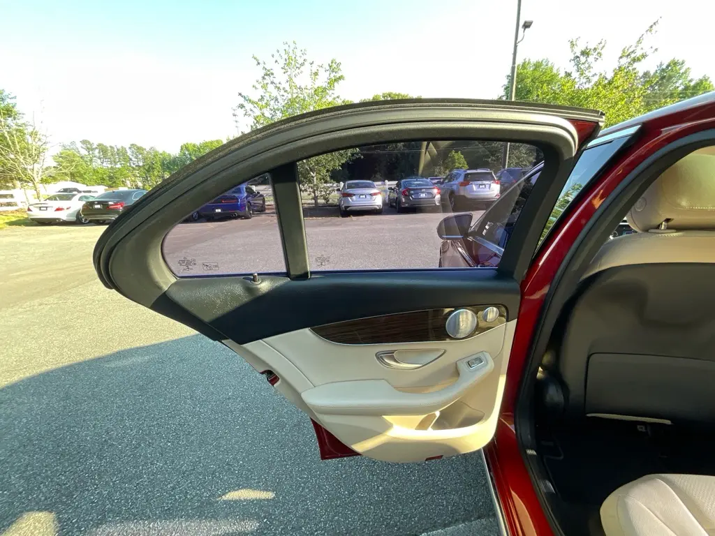 2019 Mercedes-Benz C-Class - $19,485