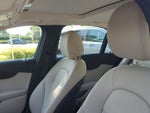 2019 C-Class Thumbnail 20