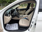 2019 C-Class Thumbnail 22