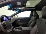 2023 ES 300h Thumbnail 19