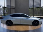 2024 ES 300h Thumbnail 2