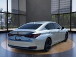 2024 ES 300h Thumbnail 3