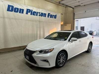 Photo of a 2017 Lexus ES 350 4DR Sedan for sale