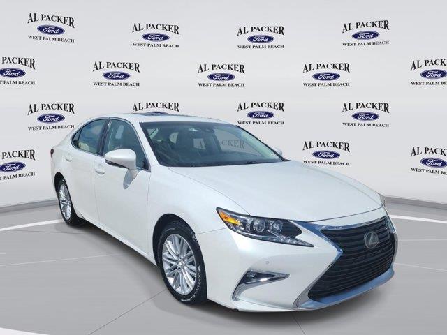 2017 Lexus ES - $25,200