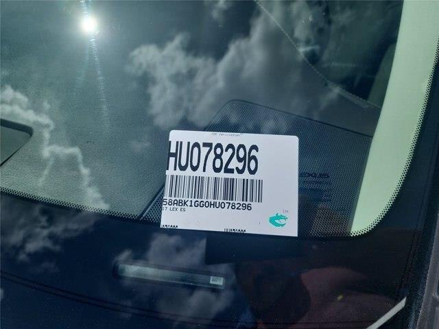 2017 Lexus ES - $25,200