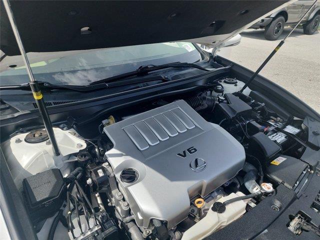 2017 Lexus ES - $24,171