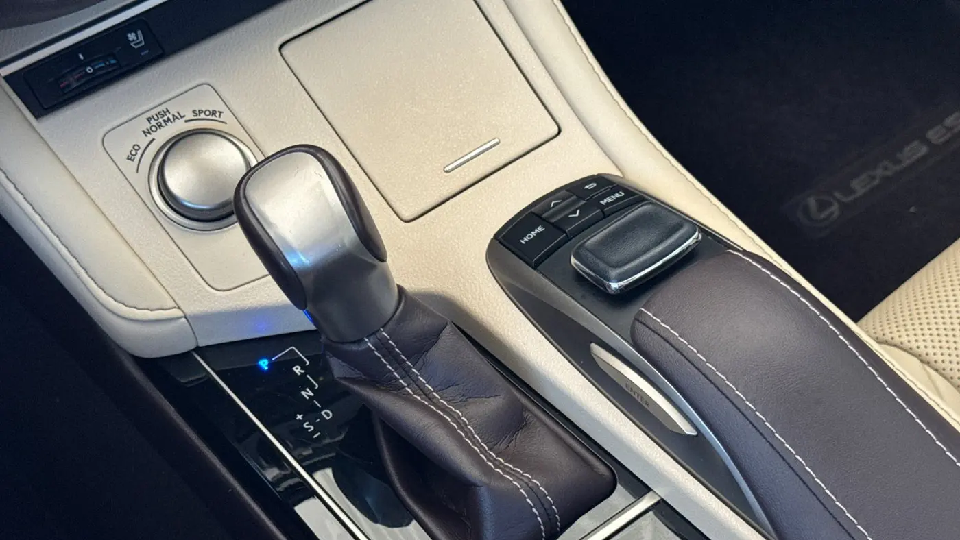 2018 Lexus ES 350 Base