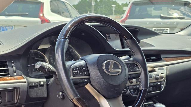 2017 Lexus ES 350 Base