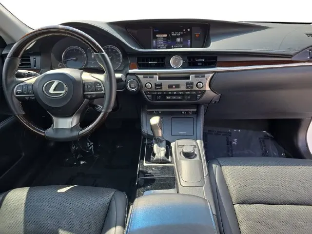 2017 Lexus ES - $11,990