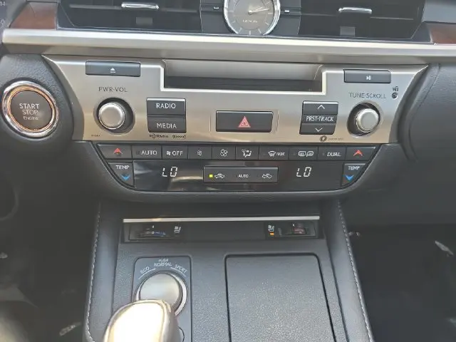 2017 Lexus ES - $11,990
