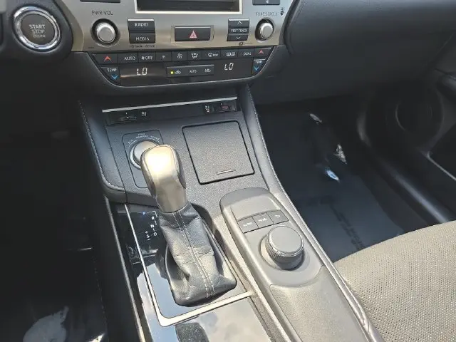 2017 Lexus ES - $11,990